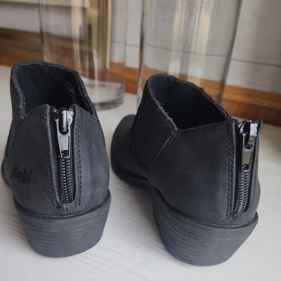 Size 8- Blowfish Malibu Vegan Ankle Western Cowboy Boots Booties- black - Picture 4 of 9